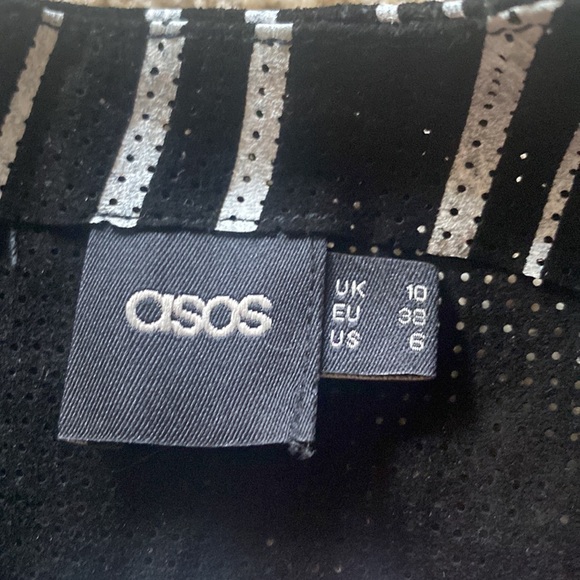 ASOS BLACK WHITE STRIPED REAL LEATHER CROP TANK US 6 - Picture 3 of 4